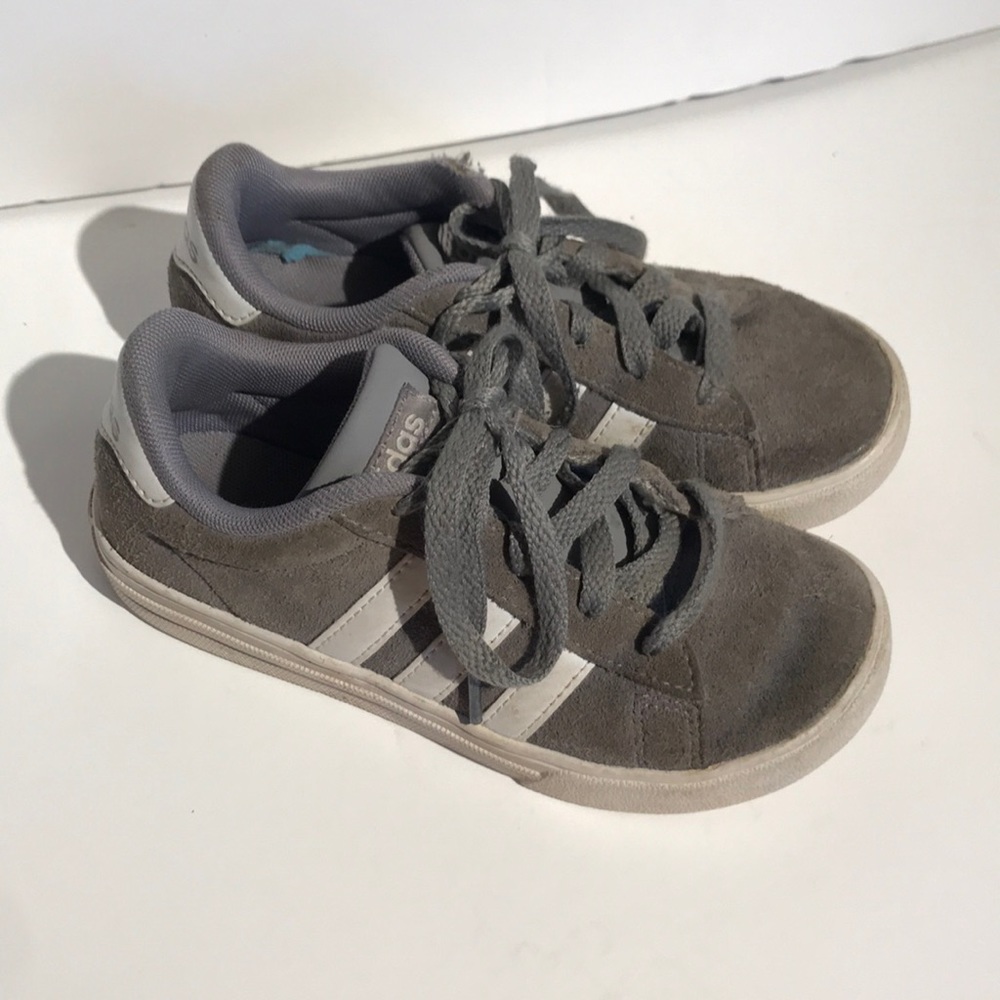 Grey Classic Kids Adidas